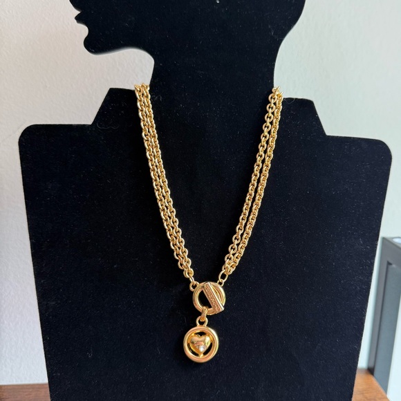 Givenchy Gold toned toggle necklace - Picture 1 of 6